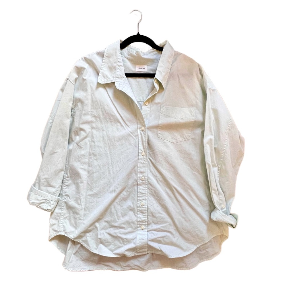 Aritzia button down brand new!